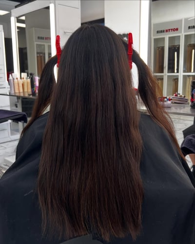 before photo of warm weather hair transformation with balayage hair transformation by Miriam Perez at Hottie Hair salon Las Vegas - color service