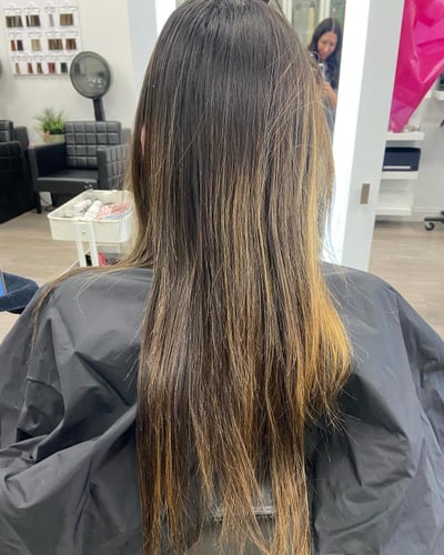 before photo of stunning hair transformation with 22-inch virgin itips hair transformation by Jamie Montano at Hottie Hair salon Las Vegas - extensions service