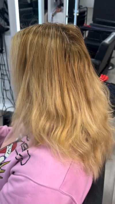 before photo of dramatic foiled highlights hair transformation by Jamie Montano at Hottie Hair salon Las Vegas - color service