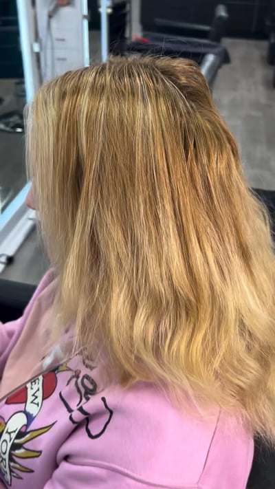 before photo of full blonding with keratin extensions hair transformation by Niko Hernandez at Hottie Hair salon Las Vegas - extensions service