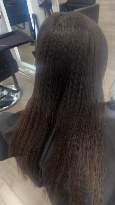 before photo of chic balayage transformation with hottie extensions hair transformation by Jasmine Trejo at Hottie Hair salon Las Vegas - extensions service