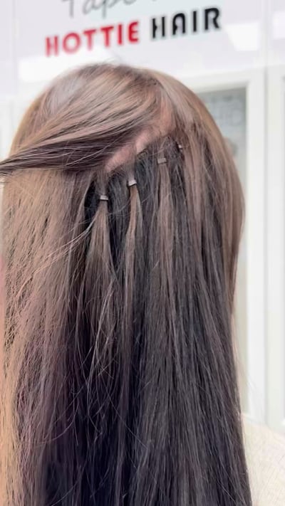 before photo of beaded weft extensions transformation hair transformation by Jenna Kempf at Hottie Hair salon Las Vegas - extensions service