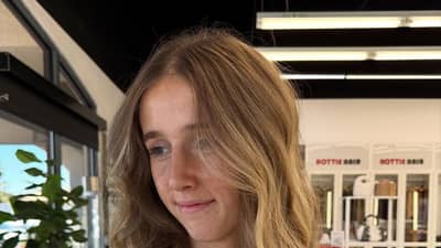 How Much Does Hair Color Cost in Las Vegas? A Colorist's Pricing Guide by Technique (2026) - Related hair care article