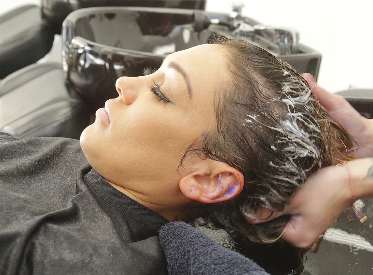 Hair Detox: Removing Buildup from Las Vegas Hard Water