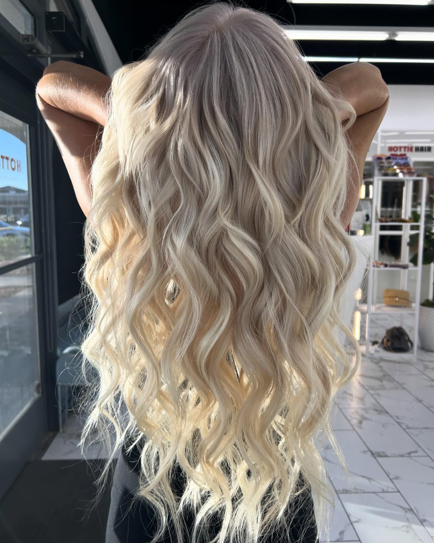 Pearl blonde toner refresh! Hand-tied + I-tip extensions perfection