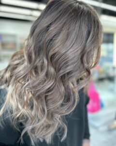 Step Up Your Style Game With Shannon’s Beautiful Ash Blonde Balayage and Beach Wave Cut